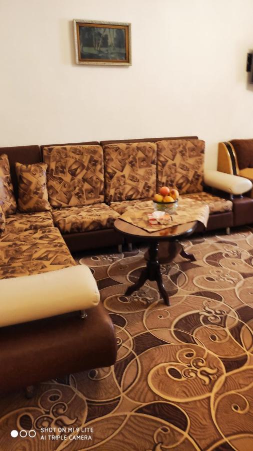 Apartments Azatutyan Avenue 9, Кв 19 Yerevan Luaran gambar